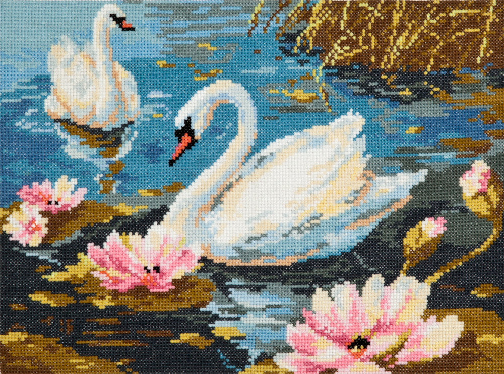 Swan Couple